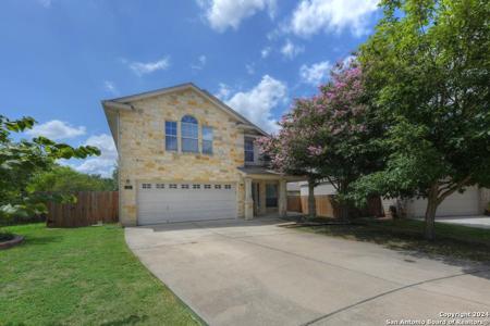 516 MARLIN CIR