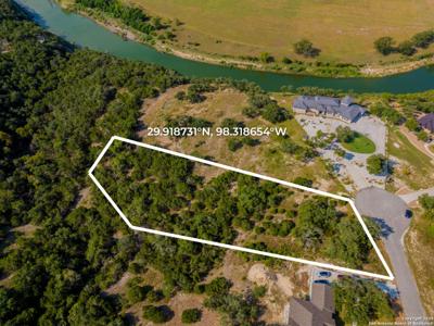 255 RIVER BEND PL