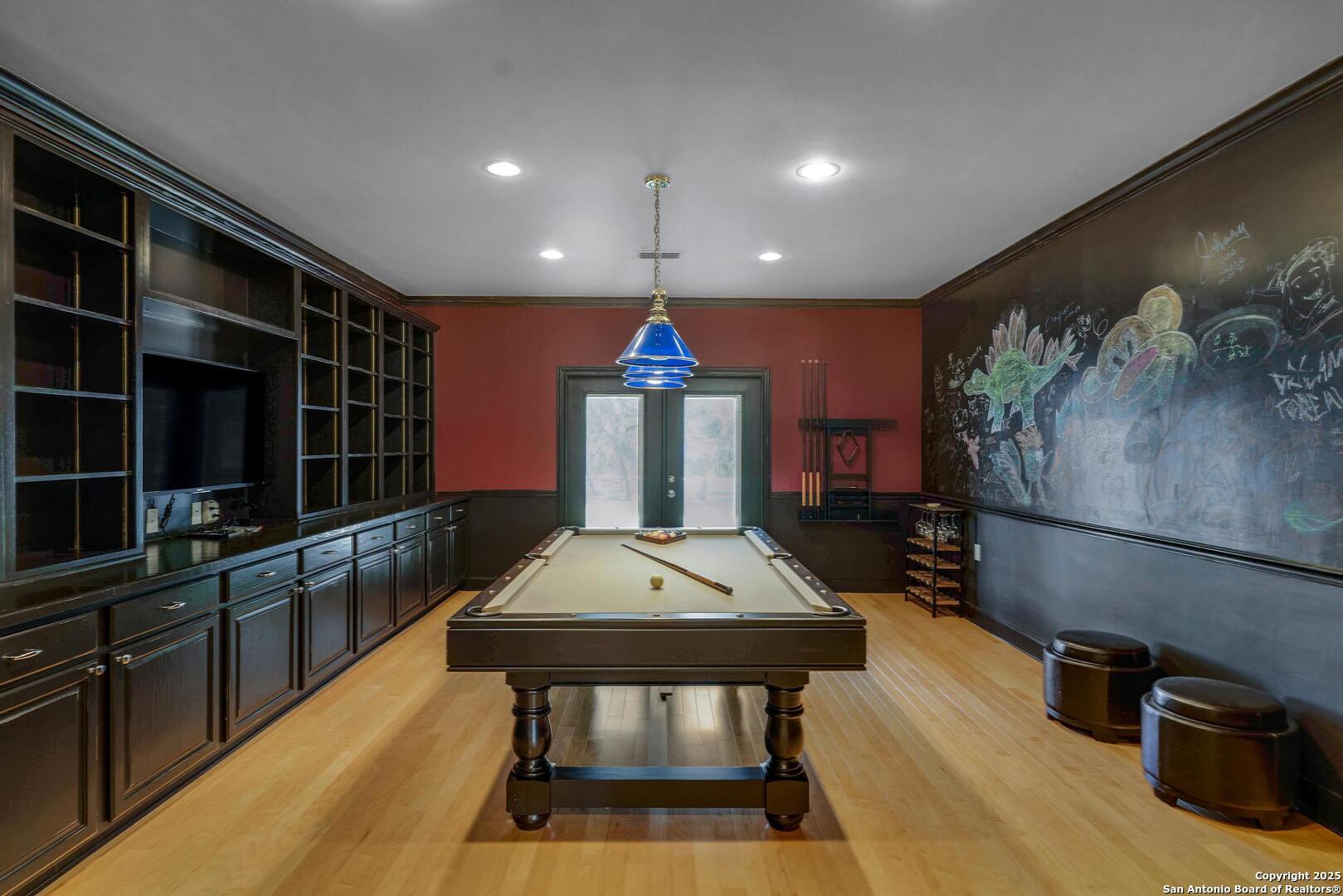 Image 4: Game Room