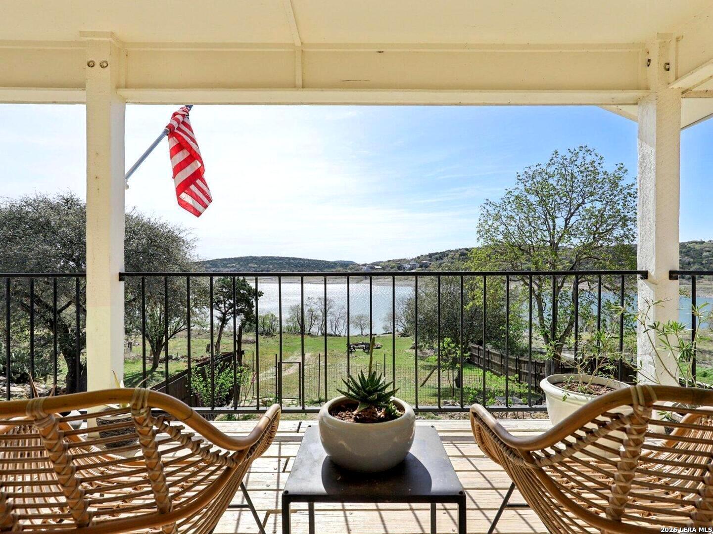 Image 1: Welcome to Canyon Lake!