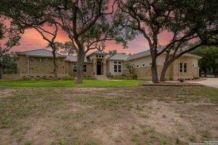 507 ARTHUR CT