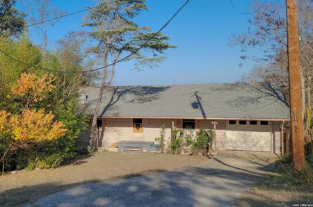 2807 Westview