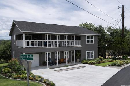 624 Highland