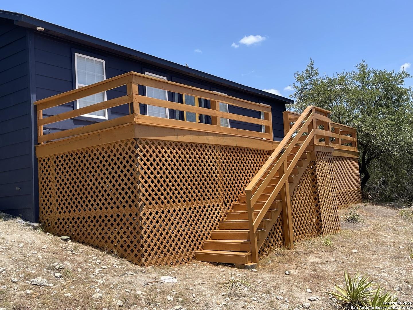 Image 3: View of Deck Side