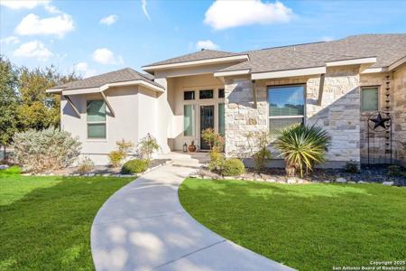 273 Toucan Dr