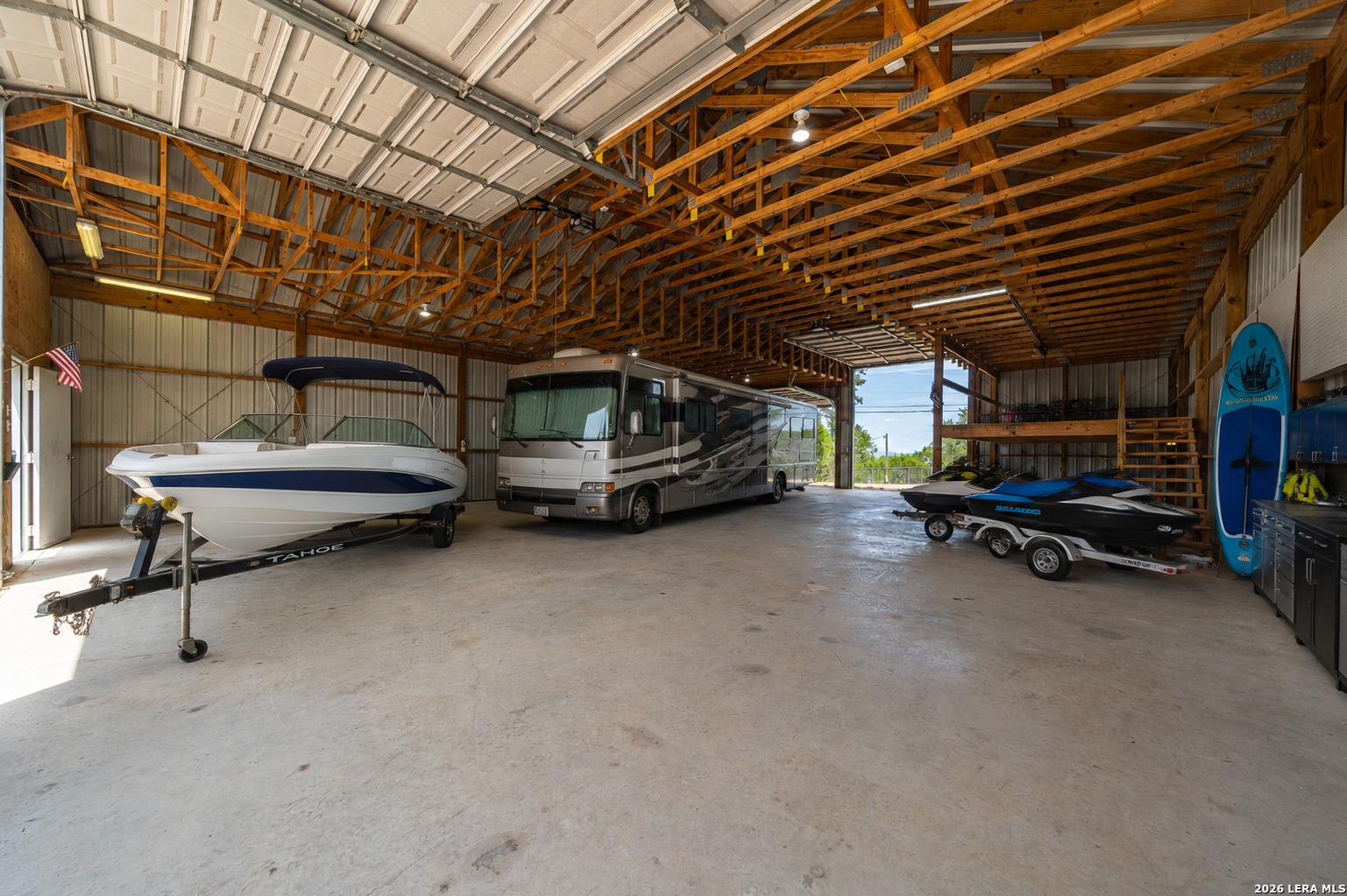 Image 3: 60'x40' Metal Building w/ Electrical 110 & 220v