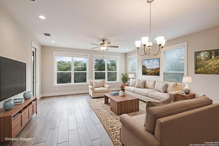 1163 LAVACA DR
