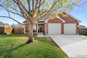 2145 WARWICK PL