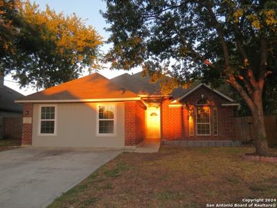 843 HUECO DR