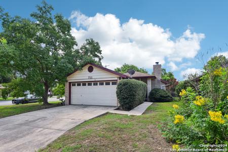 711 BRIARBEND DR