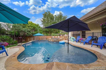 2233 Windsor Pl