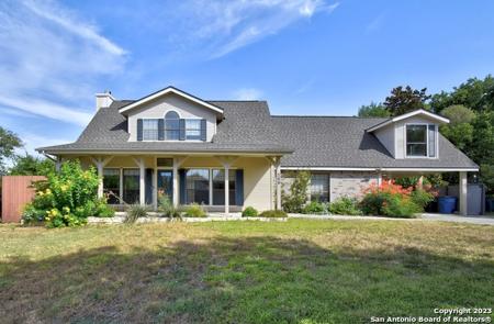208 SKYTRAIL DR