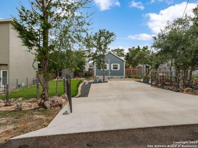 2056 Dry Creek