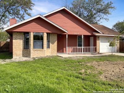 1105 Lazy Trail