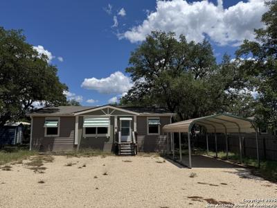 161 private road 1520