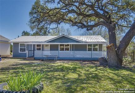 1668 Lakeview