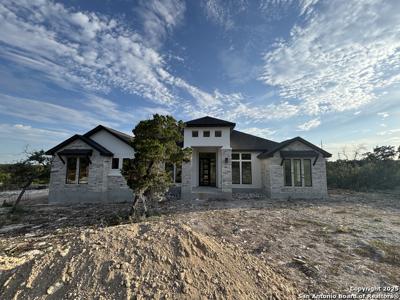 205 Private Road 2772