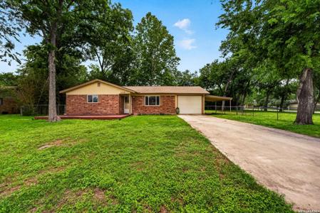 108 Woods End