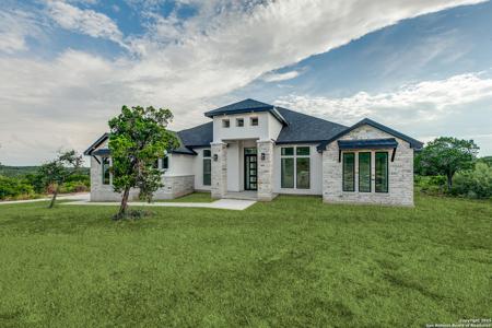 205 Private Road 2772