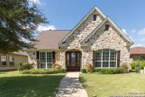 252 MACKENZIE DR