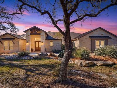 1548 White River