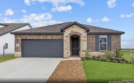 2039 Newforest Peak
