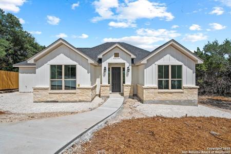 759 Scenic Hills