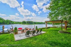 593 Pocono Ct