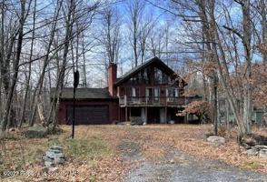 203 Parkwood Dr