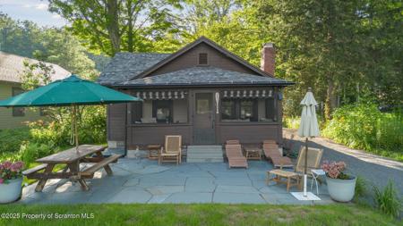 242 W West Shore Drive
