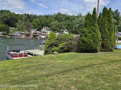 1228 Lake Road