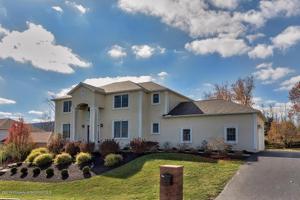 7 Chatham Hill Cir