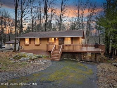 42 Lakeview Dr.
