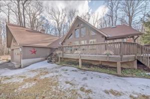 141 Lake Drive West