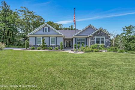 10 White Oak Way