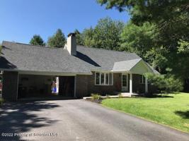 1126 Lexington Ave