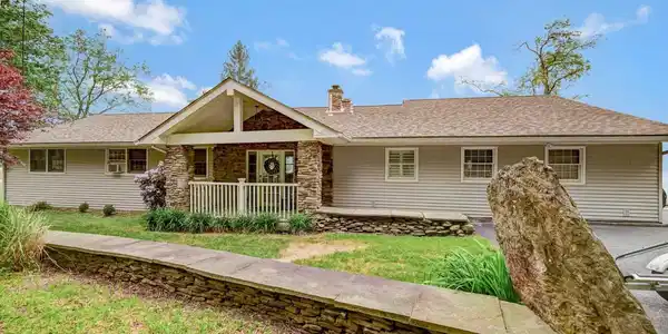414 State Rte 2067