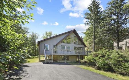 1618 Ridgeview Drive