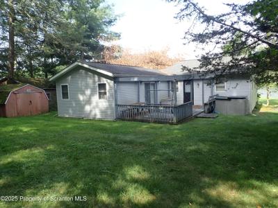 390 Lake Road