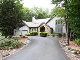 21 Pocono Ct