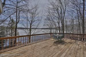 118 Lake Drive West