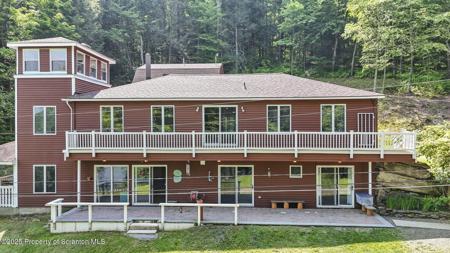 118 Karmazin Road