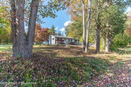 40 Lake Loretta Drive