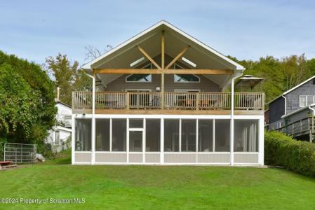 214 Lake Road