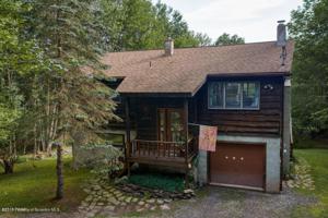 2942 S Fairway Dr