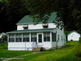 224 W Shore Dr