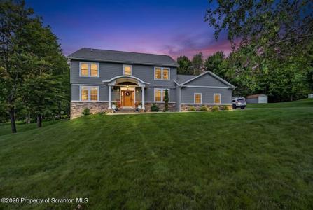 113 Grouse Hill