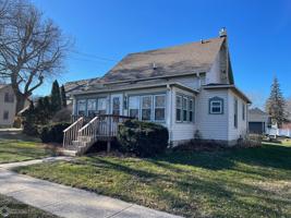 703 S 8th Street