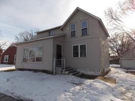 215 S 4th Street