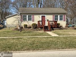 903 S 8th Street